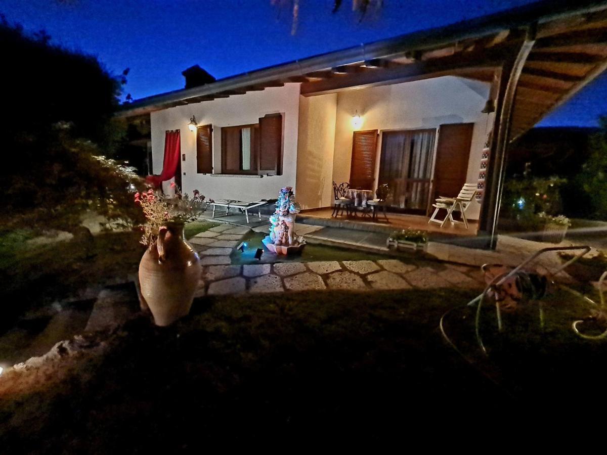 B&B Margot Albavilla Exterior photo